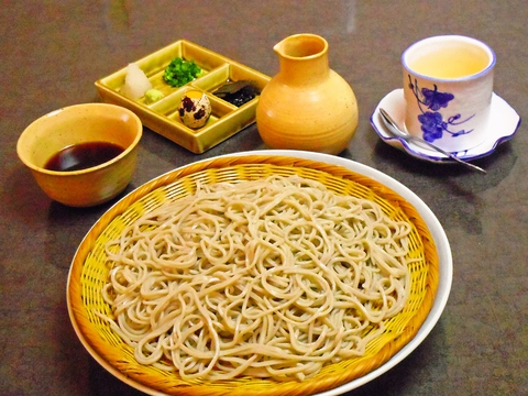 東京の味を関西で！一度は食べたい本格的な手打ちの十割そば☆