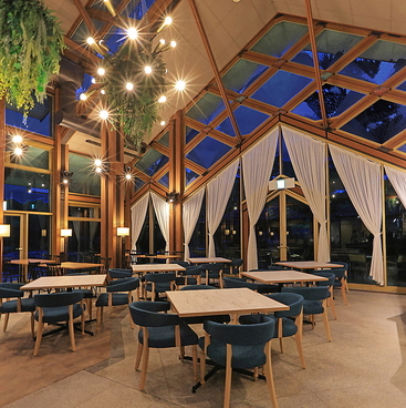 Botanical Restaurant BOTANIQ KAJIYA ボタニカジヤの雰囲気1