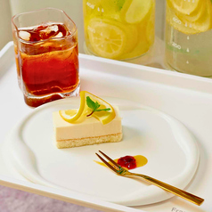 レモン香るレアチーズケーキ