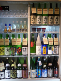 ◆地酒専用冷蔵庫でしっかりと温度の管理、バキュバンの使用でお酒の香りと品質の管理をしています。