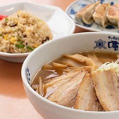 味の時計台 宇多津店の特集写真