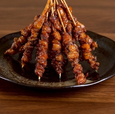 鶏皮ぐるぐる串