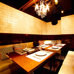 宴会・接待に扉付き完全個室完備♪