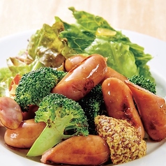 ソーセージとブロッコリーのソテー