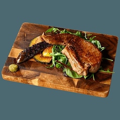 仔牛の牛タン炭火焼き