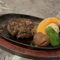 料理メニュー写真&nbsp;伊豆牛ハンバーグ150g
