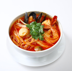 トムヤムヌードル