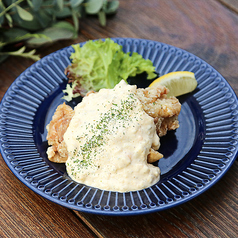 鶏もも唐揚げ/自家製タルタル (4個)