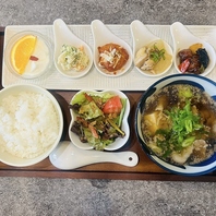 和食と中華のコラボ居酒屋