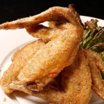 パリパリの手羽！！ジューシーでやみつきになること間違いなし♪