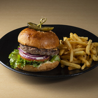 食べごたえ抜群！自慢のアメリカンバーガー