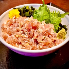山盛りマグロたたき丼(単品)