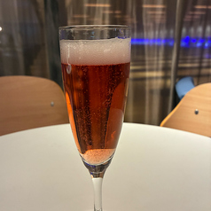 Kir Royale(キールロワイヤル 白スパークリング+カシス)