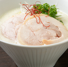 至福濃厚鶏白湯ラーメン