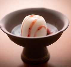 生麩まんじゅう～雪見大福のいちごソース～