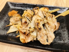 鶏なんこつ串（2本）