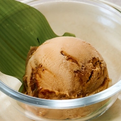 沖縄黒糖アイス