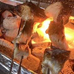 【魚の炭火焼】炭火が奏でる、究極の「外カリ・中ふわ」