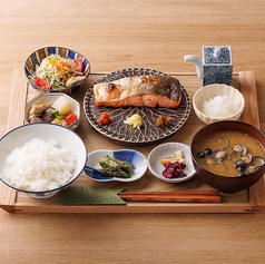 ●【名物】銀鮭定食(塩焼きor西京焼き)