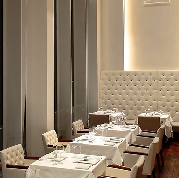 銀座シェ・トモの雰囲気1