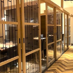 精肉卸直営 肉匠 牛次郎 本町店の雰囲気2