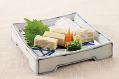 湯葉豆腐とたぐり湯葉のお造り