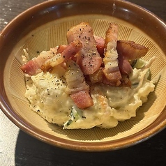 ベーコンポテサラ