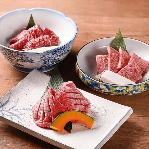 希少部位をはじめ、鮮度抜群な焼肉・ホルモン・肉刺しを堪能★地元から愛される焼肉店