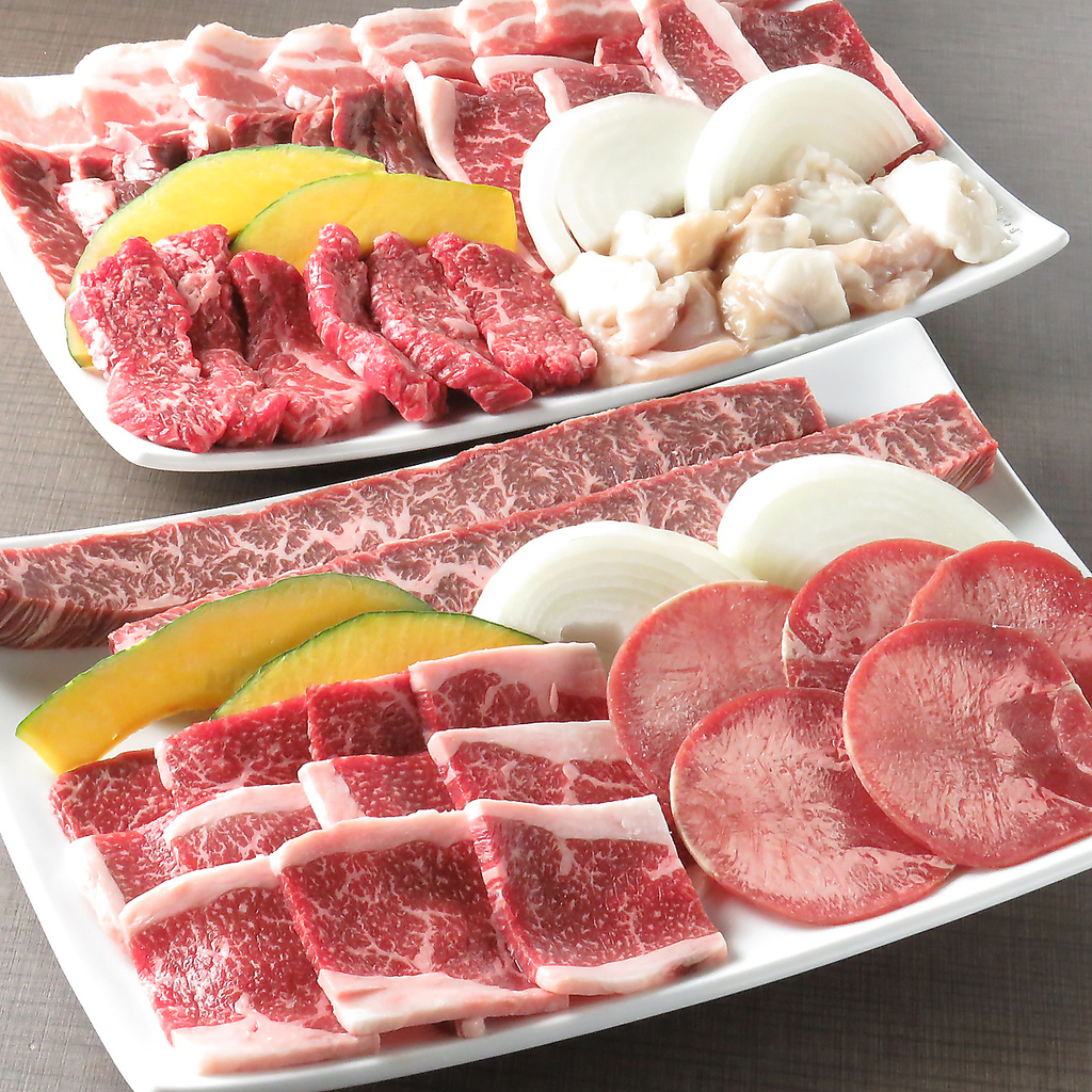 美味しいお肉でお腹いっぱい大満足！自家製の秘伝のタレでお召し上がりください♪