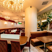 ザ ロイヤルアジアンキッチン ダイヤモンド汐留メディアタワー店の雰囲気3