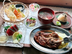 高松 骨付鳥 居酒屋 ぴかでり屋のコース写真