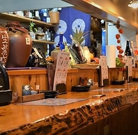 居心地の良いカウンター席はお一人様も大歓迎♪