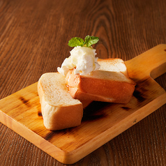 スパイシーチキン用のイギリスパン