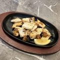 料理メニュー写真&nbsp;イカとマッシュルームバター