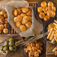 自分で選べる食べ放題パン