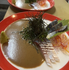 ご飯にもお酒にも◎【胡麻サバ】新鮮なサバを自家製の胡麻タレで仕上げた、風味豊かな一品です。の写真