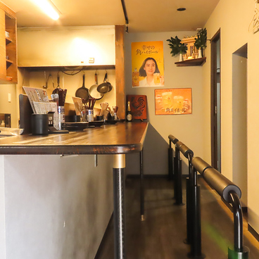 炭焼き地鶏さんくの雰囲気1