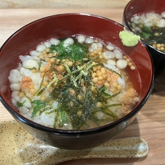出汁茶漬け(梅・鮭・明太子・塩昆布)