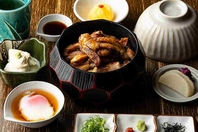 美味しいと楽しいが4度！【とりまぶし・肉まぶし】