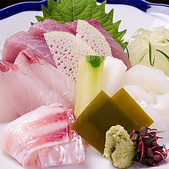 お造り盛り合わせ