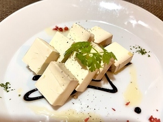 クリームチーズのワイン醤油漬け
