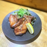 肉バルならではの贅沢な肉料理