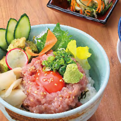 まぐろユッケ丼