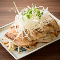 お腹も心も満たされる食堂酒場です◎