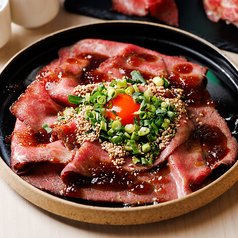 道産A4黒毛和牛イチボのカルパッチョ盛り葱玉