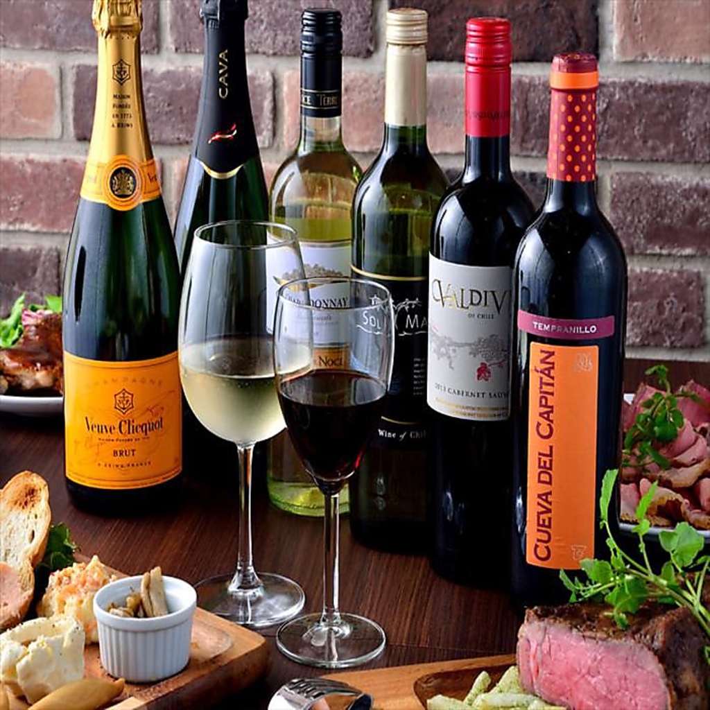 ワインの種類も豊富です！【塚本 居酒屋 バル ワイン イタリアン 飲み放題 宴会】