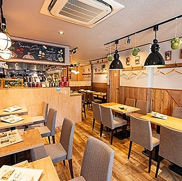 Italianbar Sanire サニーレ 北千住店の雰囲気1