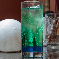 アース(Earth/地球)