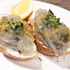 白魚とシラスとリコッタチーズのブルスケッタ