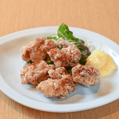 鶏のからあげ